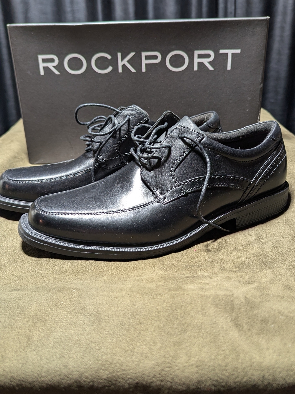 Rockport Style Leader 2 Apron Toe Black Leather Oxfords - Men’s Size 8M (NIB)